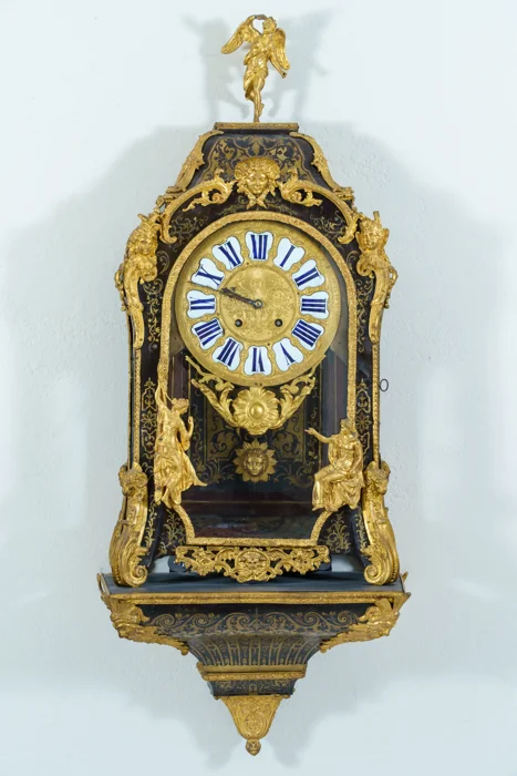 French, late 17th–18th c. Louis XIV Bracket Clock, in manner of Boulle