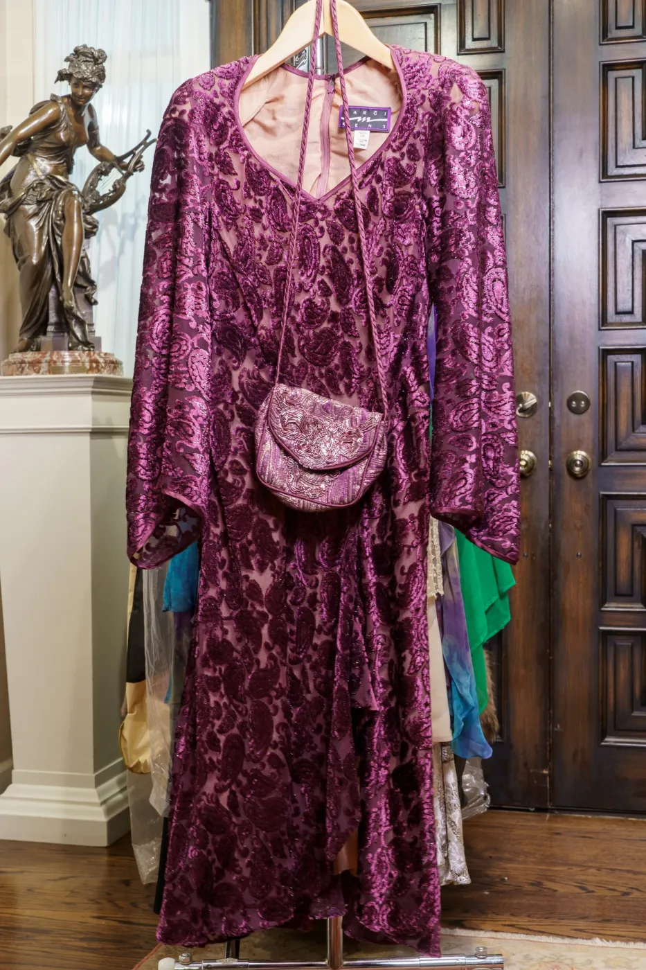 Elegant Burgundy Cut Velvet Evening Gown with Matching Handbag, photograph 1